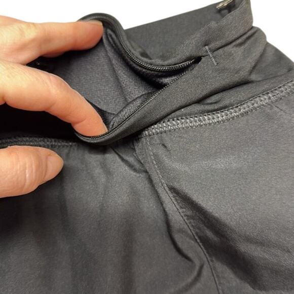 New with Tags Adidas Response Climalite Black Skort with Blue Stripes 6" - Picture 6 of 7